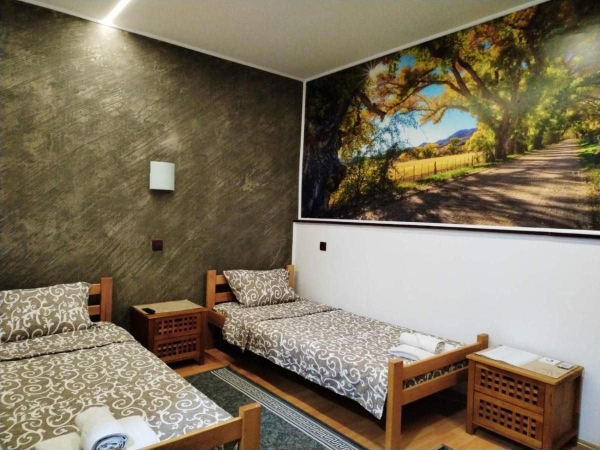 Fun Rooms Sobe Prenociste Borca Εξωτερικό φωτογραφία
