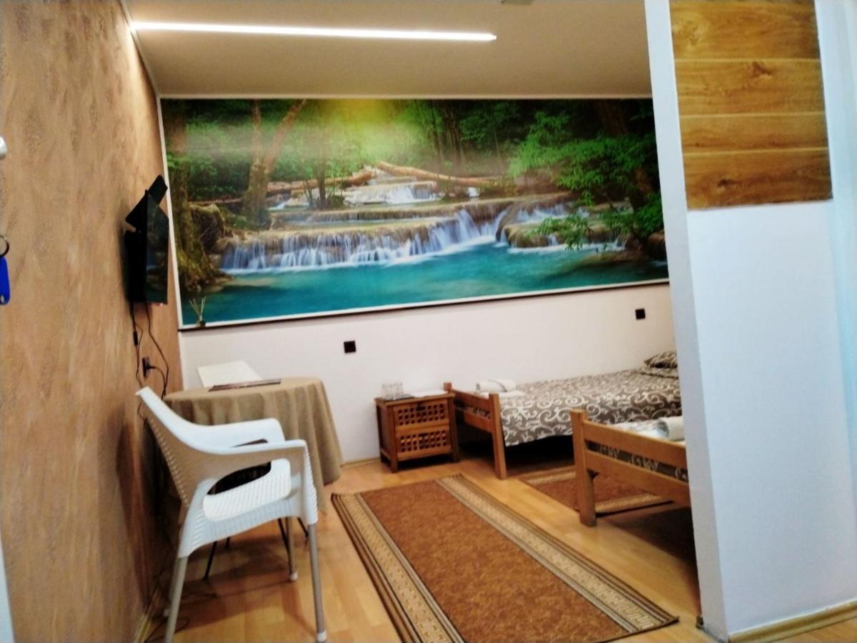 Fun Rooms Sobe Prenociste Borca Εξωτερικό φωτογραφία